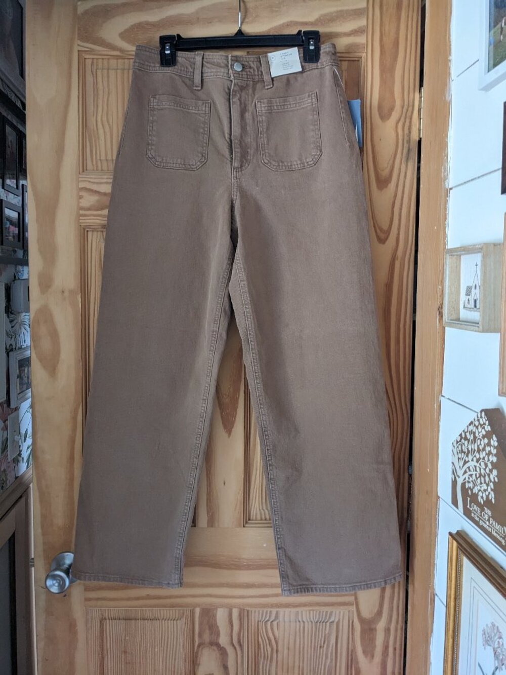 Universal threads Sailor straight leg brown jean